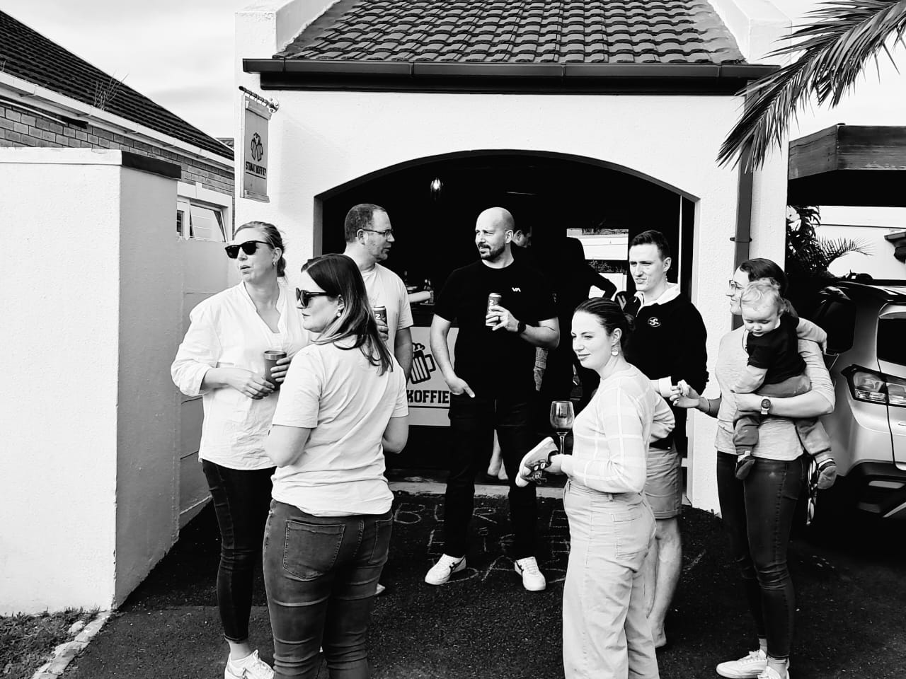People gathering at Straat Koffie